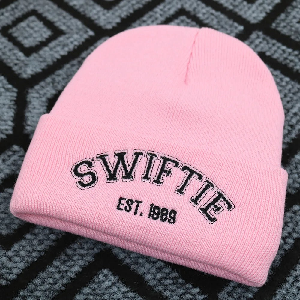 1989 Embroidery Beanie Knitted Hat